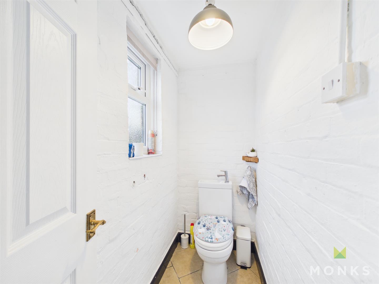 20 Abbots Way, Shrewsbury, SY2 5QR For Sale
